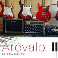 Photo taken at Galería Musical Arévalo by Yext Y. on 4/25/2019