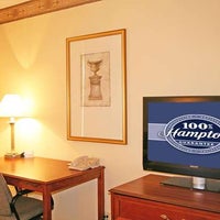 Photo taken at Hampton Inn &amp;amp; Suites by Yext Y. on 10/13/2019