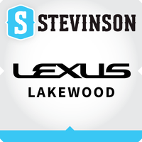 Das Foto wurde bei Stevinson Lexus of Lakewood von Yext Y. am 8/11/2016 aufgenommen