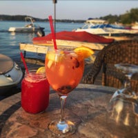 Photo taken at Blu At The Lakehouse by Yext Y. on 9/30/2018