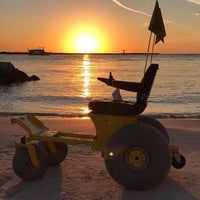 Photo taken at Clearwater Beach Scooter and Bike Rentals by Yext Y. on 11/27/2017