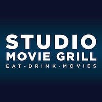 Foto tirada no(a) Studio Movie Grill Glendale por Yext Y. em 10/25/2019