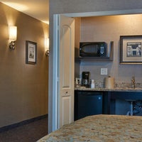 Foto scattata a Amish View Inn &amp;amp; Suites at Plain &amp;amp; Fancy Farm da Yext Y. il 9/1/2017