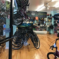 Снимок сделан в Congers Bike Shop пользователем Yext Y. 8/4/2017
