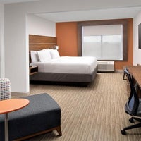 Foto scattata a Holiday Inn Express &amp;amp; Suites Baltimore - BWI Airport North da Yext Y. il 3/4/2020
