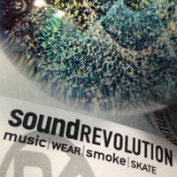 Das Foto wurde bei Sound Revolution von Yext Y. am 2/16/2017 aufgenommen