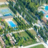 Foto tirada no(a) Verde Azzurro vacanze nelle Marche por Yext Y. em 10/24/2018