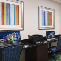 Foto diambil di Holiday Inn Express &amp;amp; Suites Stroudsburg-Poconos oleh Yext Y. pada 2/28/2020