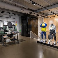 nike barcelona store location