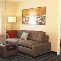 รูปภาพถ่ายที่ TownePlace Suites by Marriott Albany Downtown/Medical Center โดย Yext Y. เมื่อ 5/2/2020