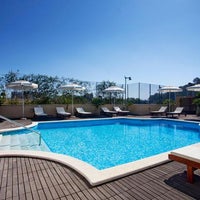 รูปภาพถ่ายที่ Holiday Inn Cagliari โดย Yext Y. เมื่อ 2/28/2020