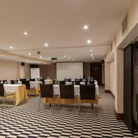 Photo taken at Hotel Fontecruz Toledo - Restaurante Belvis - Palacio Eugenia de Montijo by Yext Y. on 5/5/2020