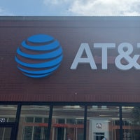 Photo taken at AT&amp;amp;T Store by Yext Y. on 9/25/2019
