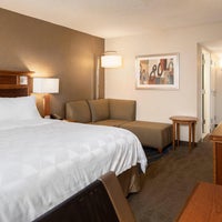 Photo prise au Holiday Inn Columbia East-Jessup par Yext Y. le9/12/2020