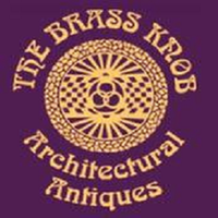Foto tirada no(a) The Brass Knob Architectural Antiques por Yext Y. em 9/25/2017