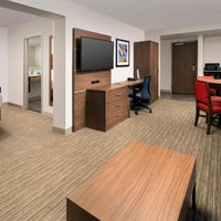 Foto scattata a Holiday Inn Express &amp;amp; Suites Baltimore - BWI Airport North da Yext Y. il 3/4/2020