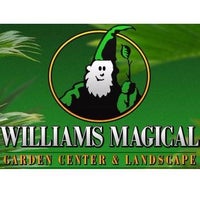Photo prise au Williams Magical Garden Center &amp; Landscape par Yext Y. le3/16/2017