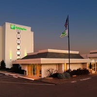 Photo taken at Holiday Inn St. Louis - Forest Park by Yext Y. on 2/28/2020