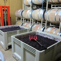 Photo prise au Sierra Roble Winery and Vineyard par Yext Y. le9/3/2020