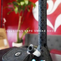 Foto scattata a ILLUSIONS VAPE SMOKE SHOP da Yext Y. il 8/26/2020