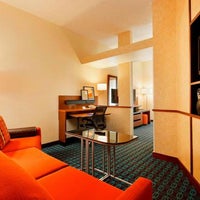 Photo prise au Fairfield Inn &amp;amp; Suites Portland South/Lake Oswego par Yext Y. le5/2/2020