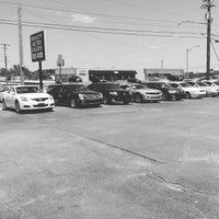Photo taken at Peggy&amp;#39;s Auto Sales by Yext Y. on 5/26/2016