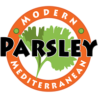 Photo prise au Parsley Modern Mediterranean par Yext Y. le5/7/2019