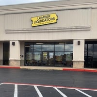 Photo taken at LL Flooring (Lumber Liquidators) by Yext Y. on 5/8/2020