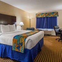 Das Foto wurde bei Best Western Plus Portage Hotel &amp;amp; Suites von Yext Y. am 1/6/2019 aufgenommen