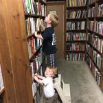 Foto tomada en Jane Addams Book Shop  por Yext Y. el 9/21/2017