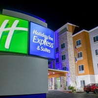 รูปภาพถ่ายที่ Holiday Inn Express &amp;amp; Suites Raymondville โดย Yext Y. เมื่อ 3/6/2020
