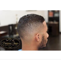 Das Foto wurde bei Prestigious Image Barbershop and Spa von Yext Y. am 11/17/2018 aufgenommen