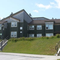 รูปภาพถ่ายที่ Grenfell Campus, Memorial University Of Newfoundland โดย Yext Y. เมื่อ 8/15/2017