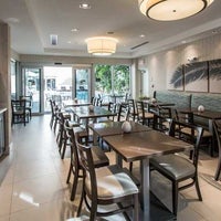 Comfort Suites Miami Airport North - Motel in Miami Springs