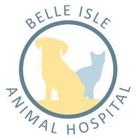 Foto scattata a Belle Isle Animal Hospital da Yext Y. il 12/27/2018