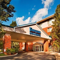 Photo taken at Fairfield Inn &amp;amp; Suites Portland South/Lake Oswego by Yext Y. on 5/2/2020
