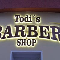 Photo taken at Todi&amp;#39;s Barbershop by Yext Y. on 7/29/2020