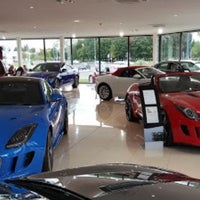 Jaguar Land Rover 10 Visitors