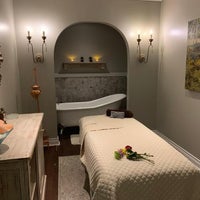 Photo taken at The Woodhouse Day Spa - Zionsville by Yext Y. on 11/5/2019