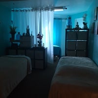 Foto diambil di Ka Lima Hana Kukui &amp;quot;Hawaiian Massage Therapy&amp;quot; oleh Yext Y. pada 4/25/2017