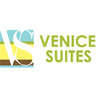 Foto tirada no(a) Venice Suites por Yext Y. em 11/3/2018