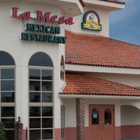 Das Foto wurde bei La Mesa Mexican Restaurant von Yext Y. am 4/20/2017 aufgenommen