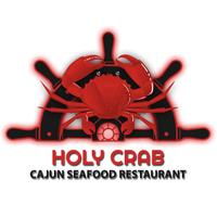 Снимок сделан в Holy Crab Cajun Seafood Restaurant пользователем Yext Y. 8/15/2017