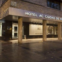 Foto diambil di AC Hotel Ciudad de Pamplona oleh Yext Y. pada 10/28/2019