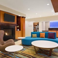 Foto tomada en Fairfield Inn &amp; Suites Houston I-45 North  por Yext Y. el 5/1/2020
