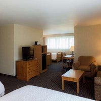 รูปภาพถ่ายที่ Hampton Inn &amp;amp; Suites โดย Yext Y. เมื่อ 2/9/2021