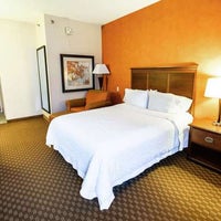 Foto diambil di Hampton Inn by Hilton oleh Yext Y. pada 2/10/2020