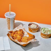 3/22/2021에 Yext Y.님이 Popeyes Louisiana Kitchen에서 찍은 사진