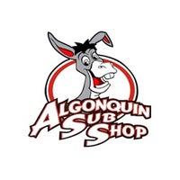 Foto tirada no(a) Algonquin Sub Shop por Yext Y. em 5/22/2018