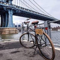 Photo prise au Get Up and Ride Bike Tours of NYC par Yext Y. le3/28/2018